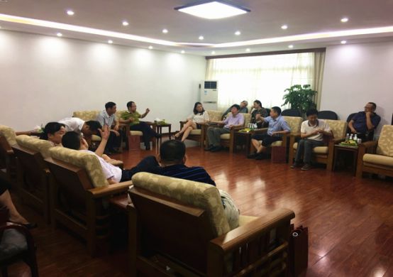 湖南省常德市鼎城區政府領導一行蒞臨諾亞舟進行考察指導